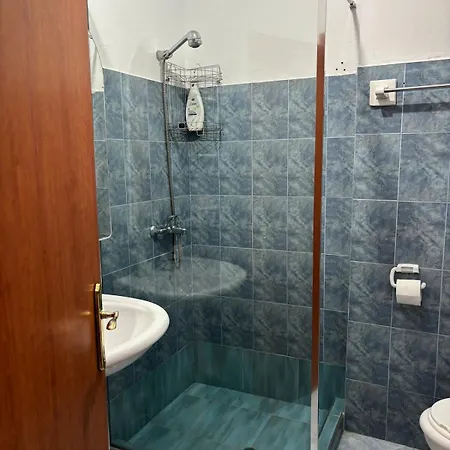 Sun Apartmán Sarandë